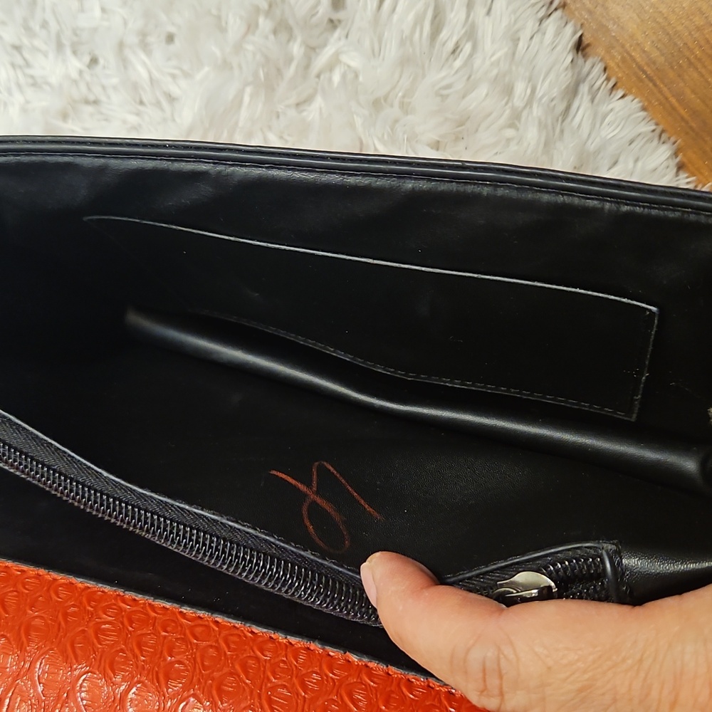 Red Snake Embossed‎ Chain Shoulder Bag Women's Fashion Clutch - Picture 8 of 15